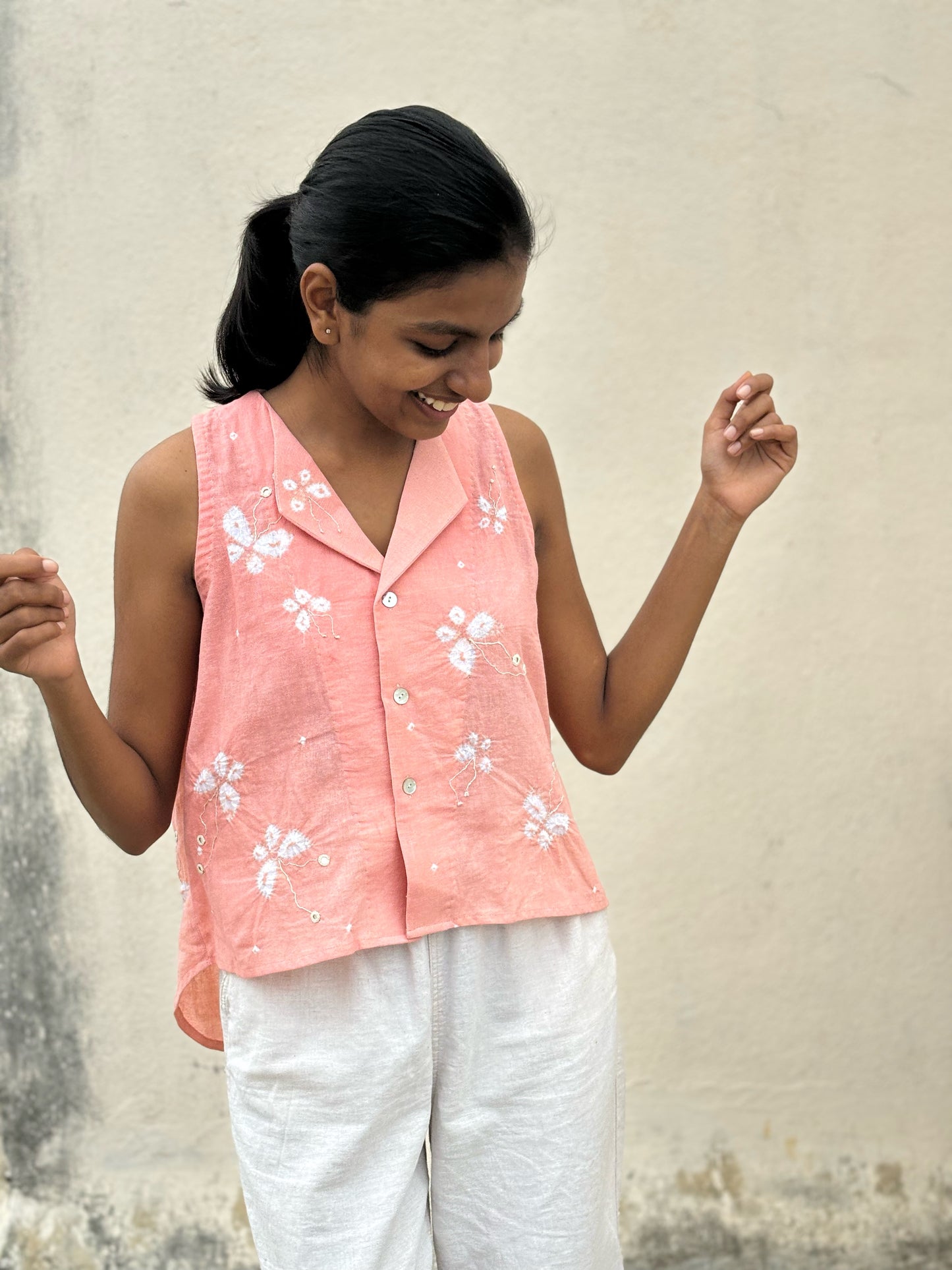 TIE-DYE STATEMENT SHIRT