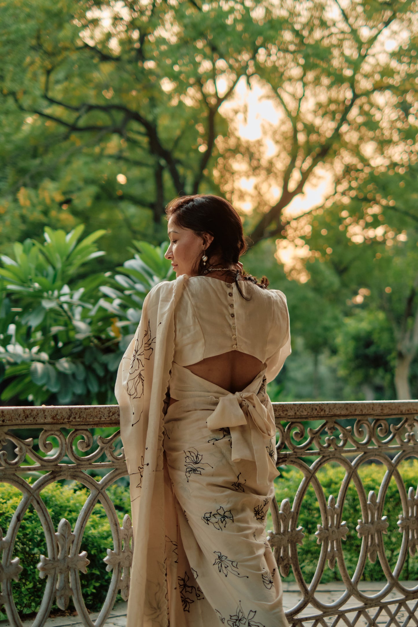 CREAMY WHITE HAND PAINTED SILK SAREE