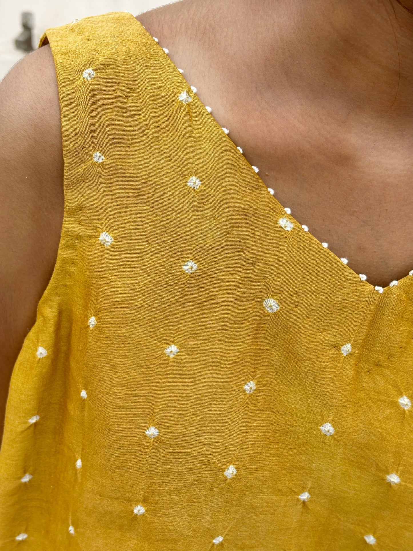MUSTARD YELLOW SUNGUDI TOP