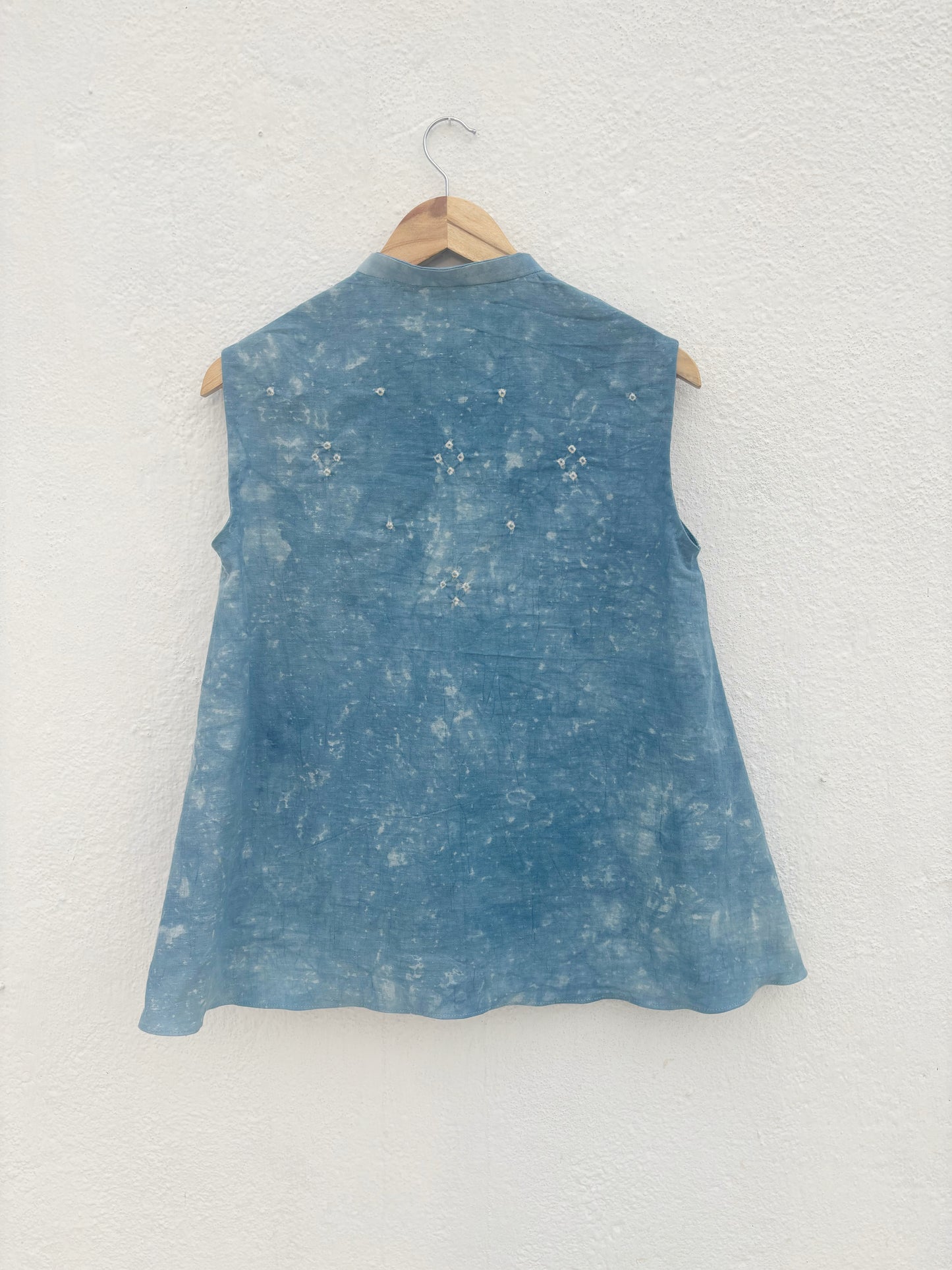 SUNGUDI TEXTURED SHIRT TOP