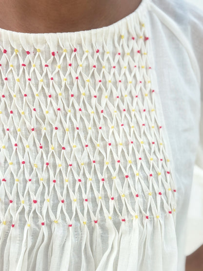 WHITE SMOCKING TOP