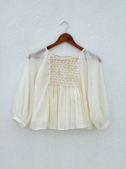 WHITE SMOCKING TOP