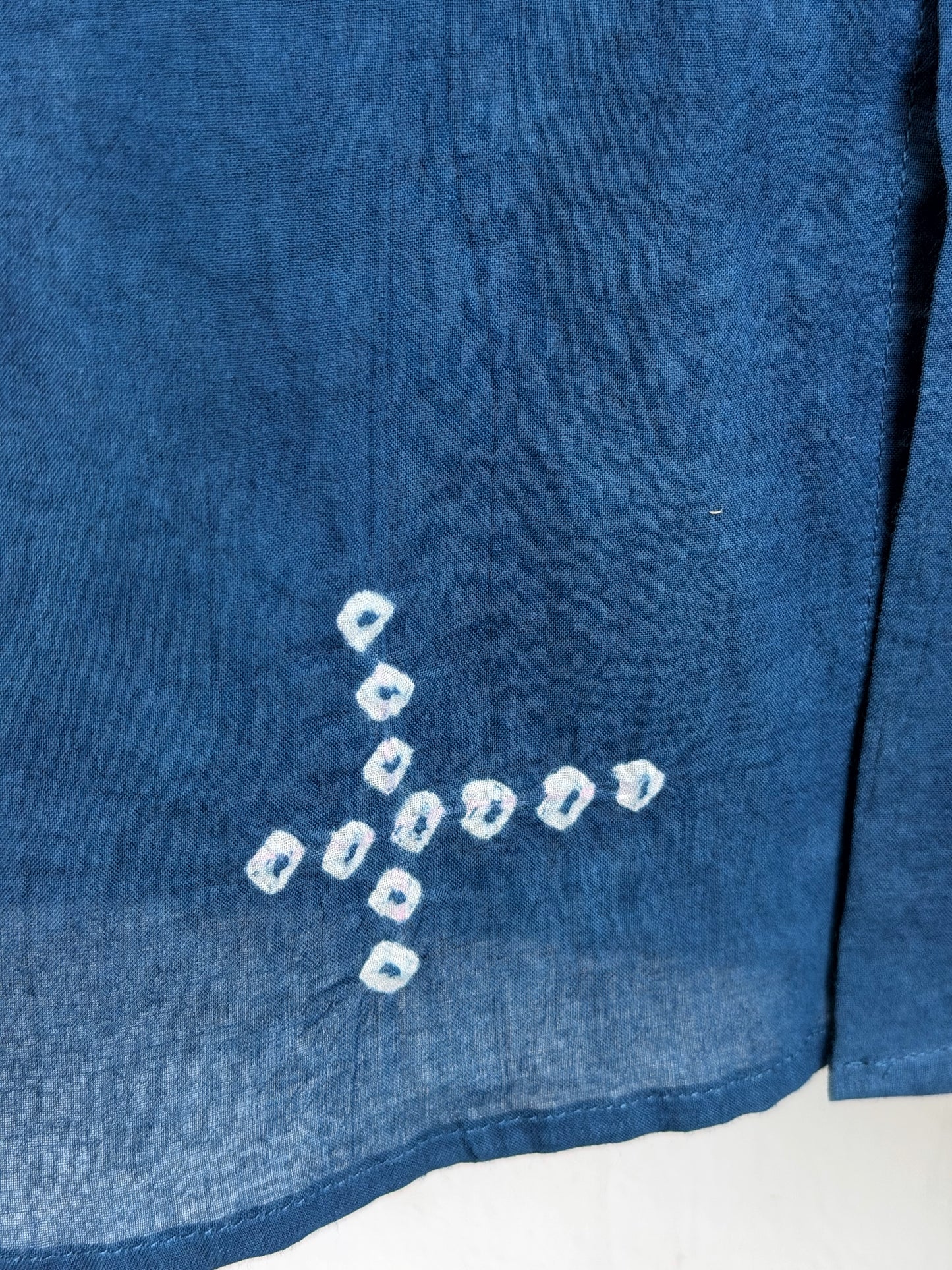 SUNGUDI AND EMBROIDERED INDIGO SHIRT