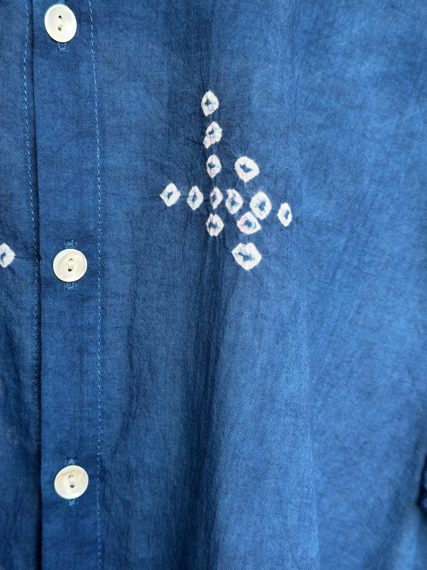SUNGUDI AND EMBROIDERED INDIGO SHIRT