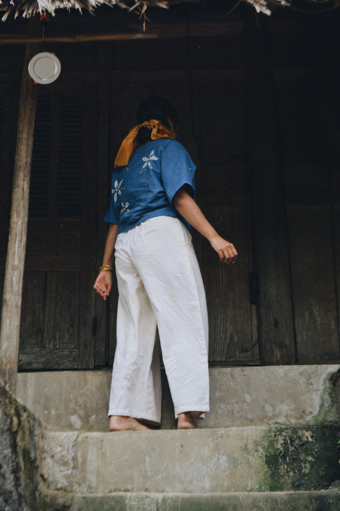 INDIGO KIMONO TOP